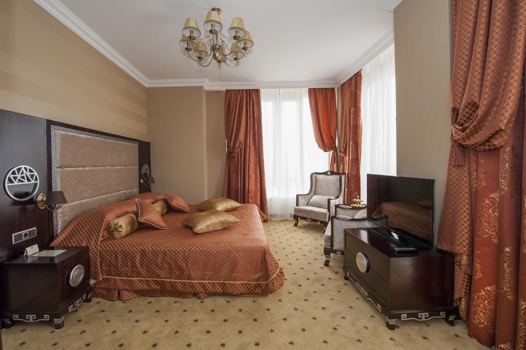 Hotel Sevan Plaza Rostov-on-Don Room photo